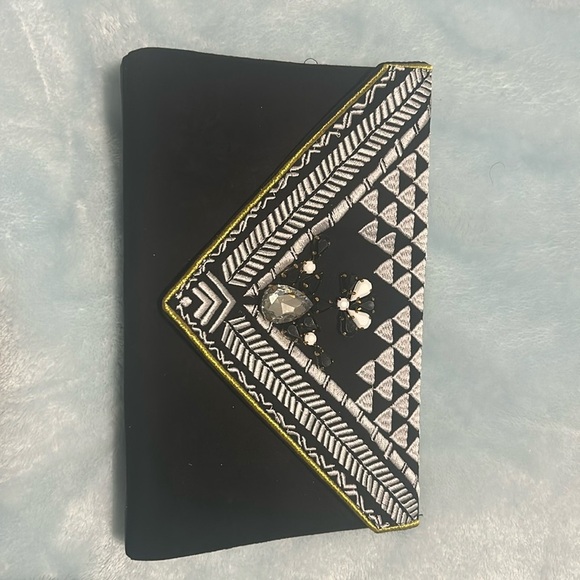 Shiraleah Chicago Micha Embellished Velvet Envelope Clutch - Picture 2 of 8